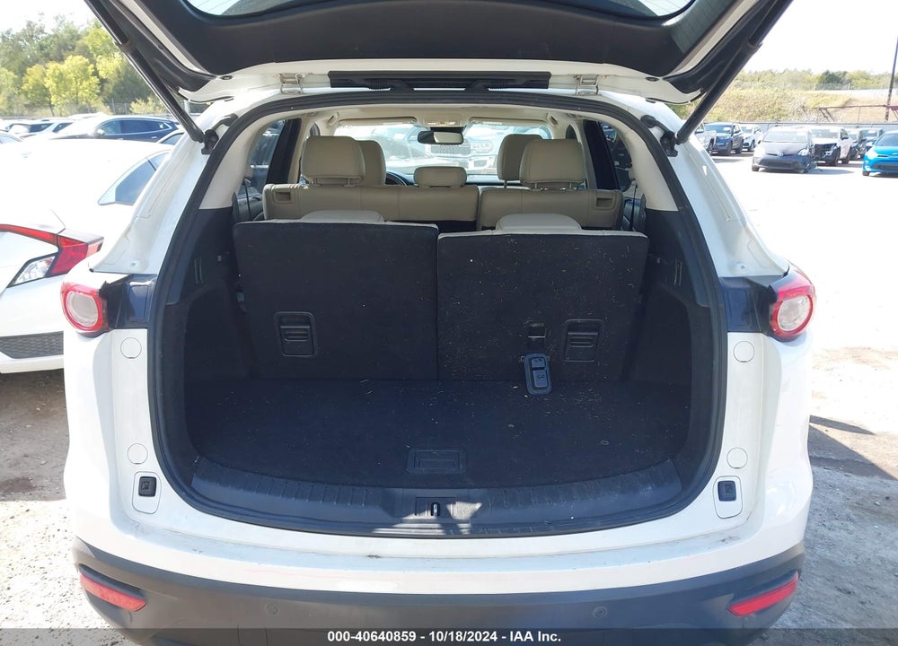 2018 MAZDA CX-9 TOURING VIN: JM3TCACY5J0206368