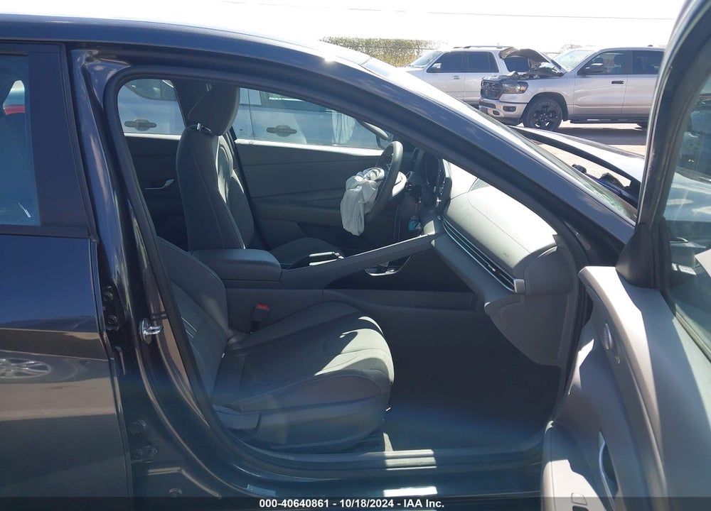 2023 HYUNDAI ELANTRA SEL VIN: 5NPLM4AGXPH102858