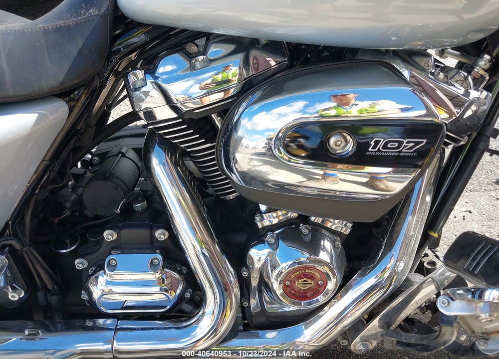 2023 HARLEY-DAVIDSON FLHX VIN: 1HD1KBC14PB654236