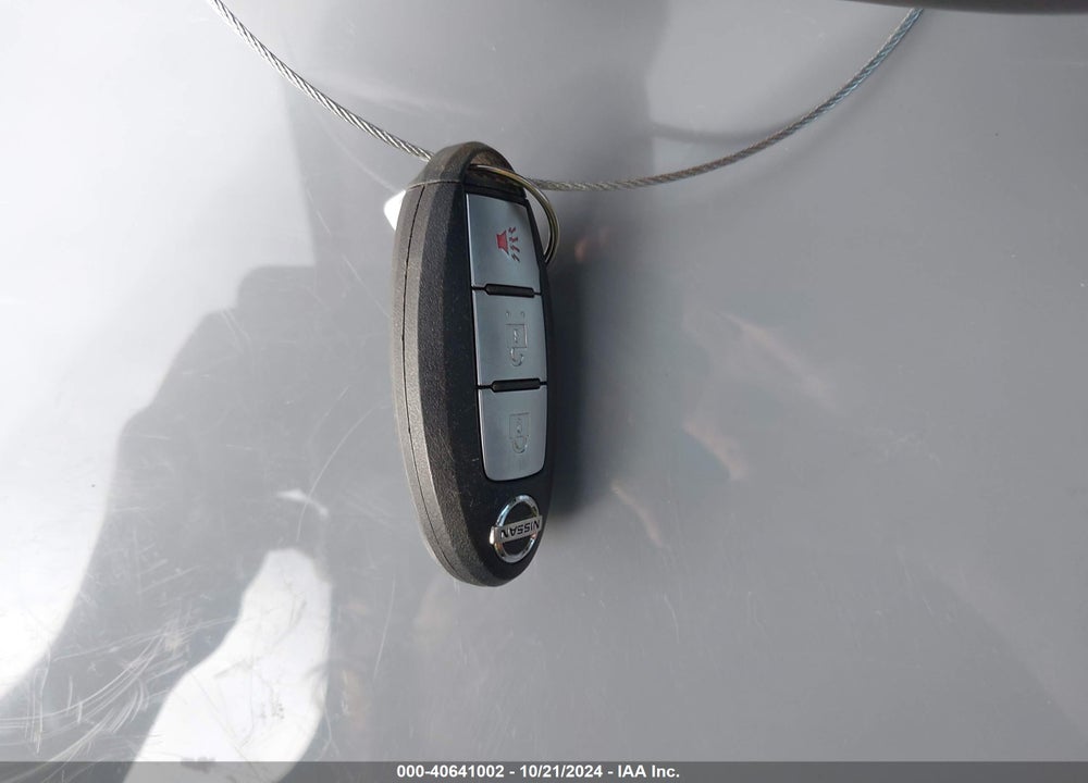2017 NISSAN TITAN VIN: 1N6AA1E52HN573263