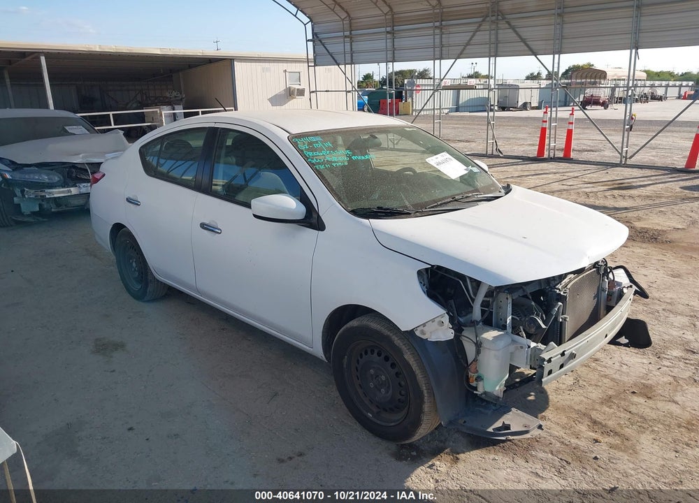 2019 NISSAN VERSA 1.6 SV VIN: 3N1CN7AP7KL852115