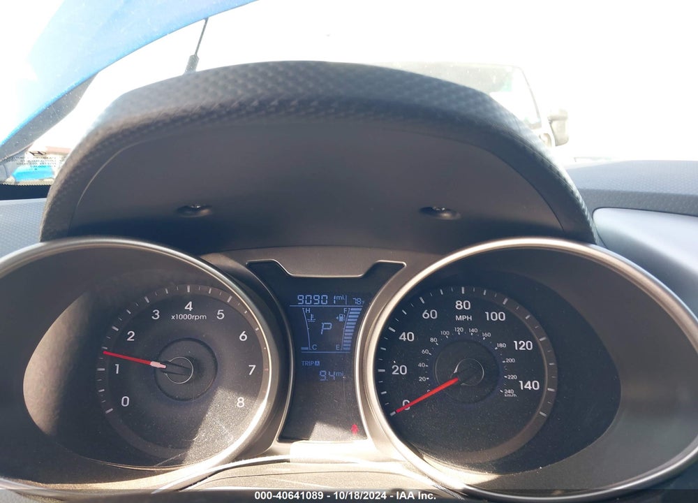 2017 HYUNDAI VELOSTER VIN: KMHTC6AD5HU311464