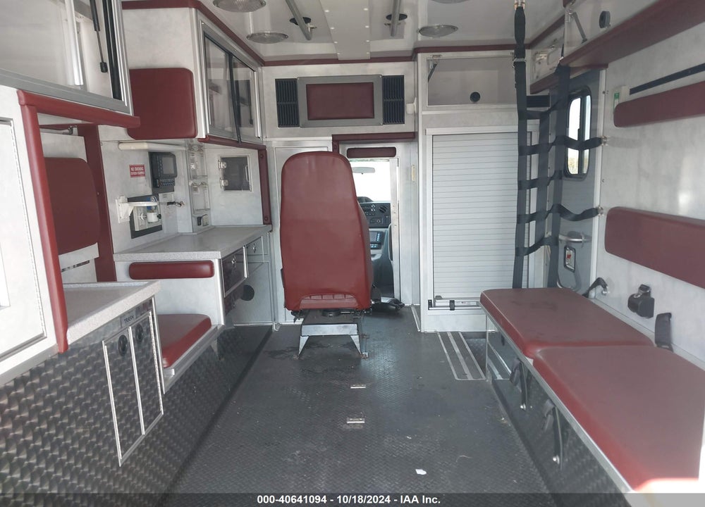2009 FORD E-450 CUTAWAY VIN: 1FDXE45P89DA66309