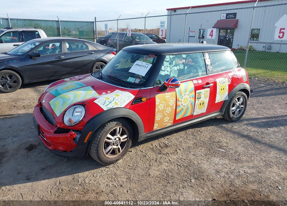 2012 MINI COOPER VIN: WMWSU3C56CT258304