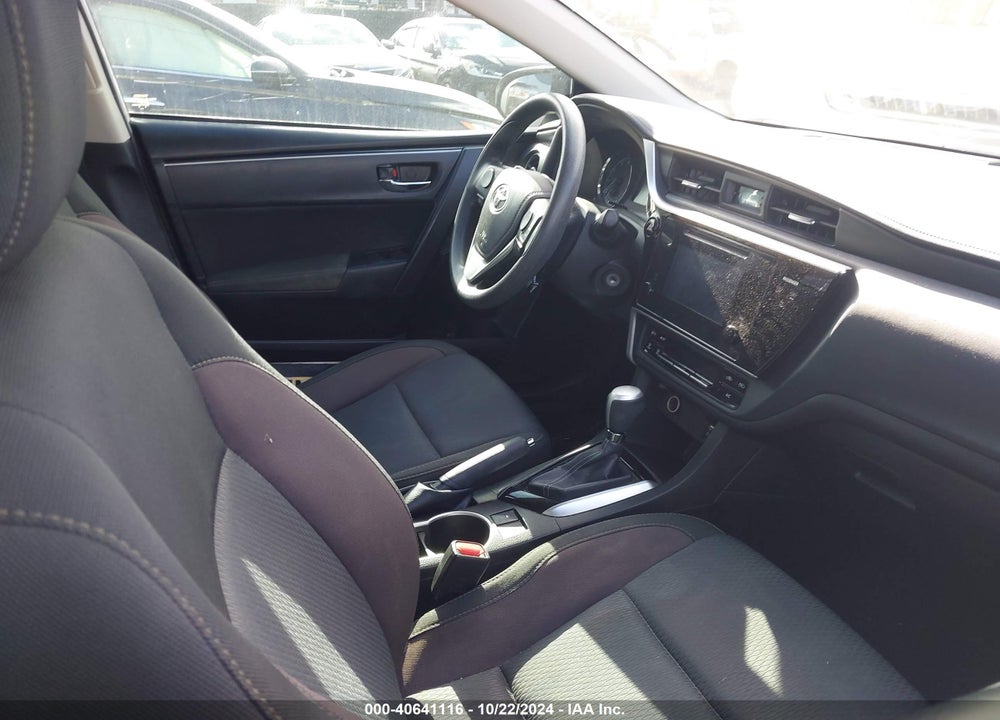 2017 TOYOTA COROLLA LE VIN: 5YFBURHEXHP632636