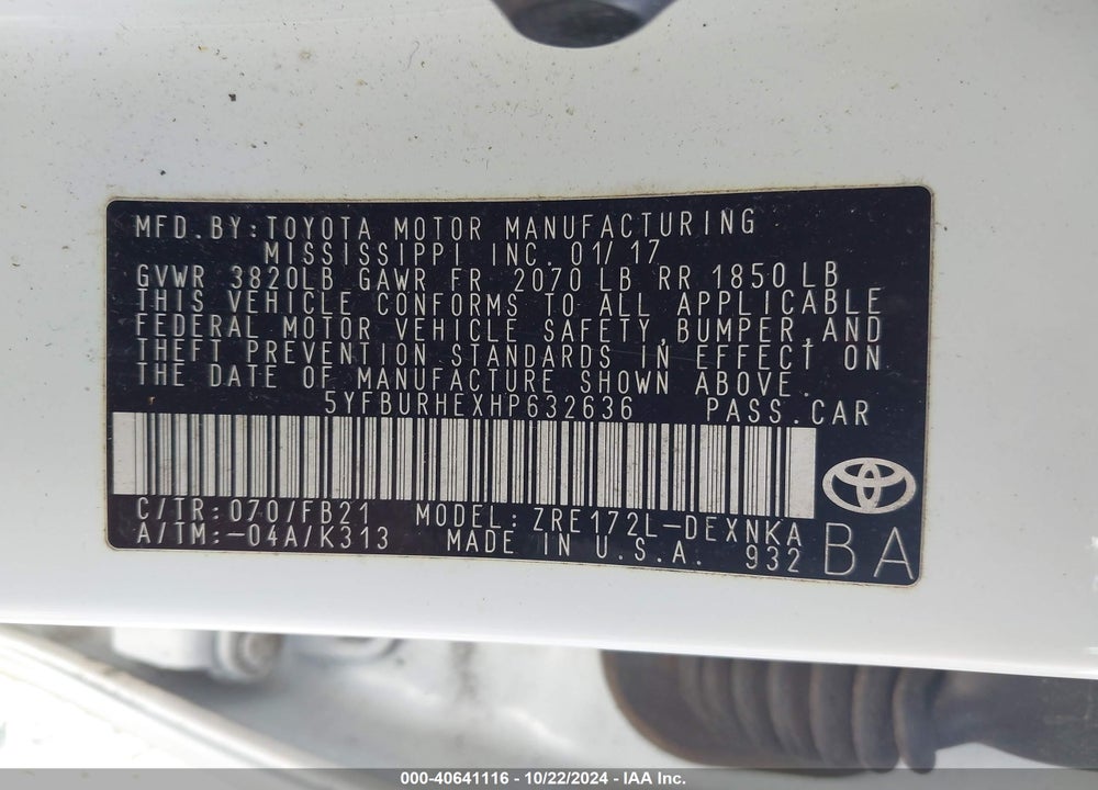 2017 TOYOTA COROLLA LE VIN: 5YFBURHEXHP632636