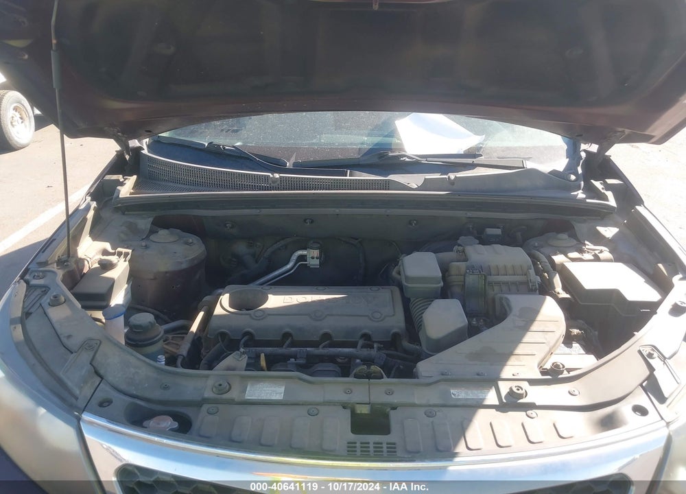 2011 KIA SORENTO LX VIN: 5XYKT3A13BG050073