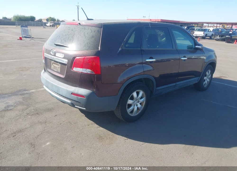 2011 KIA SORENTO LX VIN: 5XYKT3A13BG050073