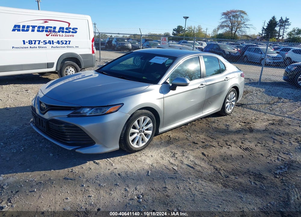2018 TOYOTA CAMRY LE VIN: 4T1B11HK5JU156753