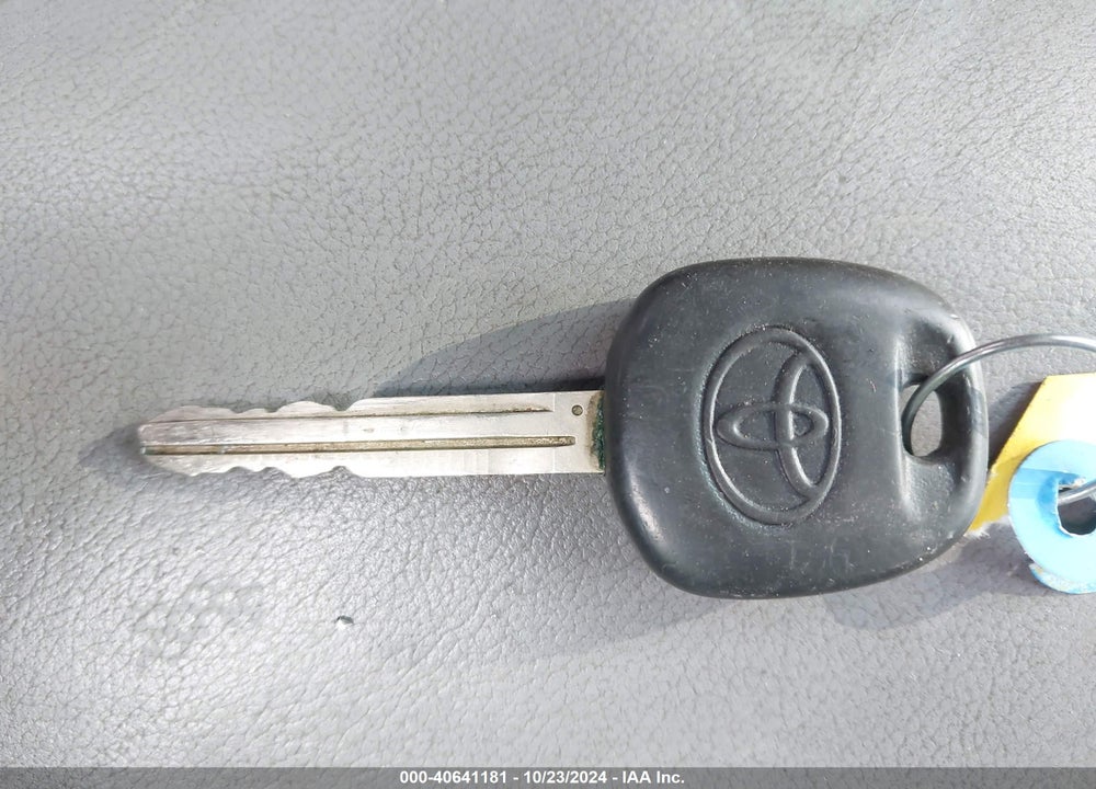 2003 TOYOTA 4RUNNER LIMITED V8 VIN: JTEBT17R830026694