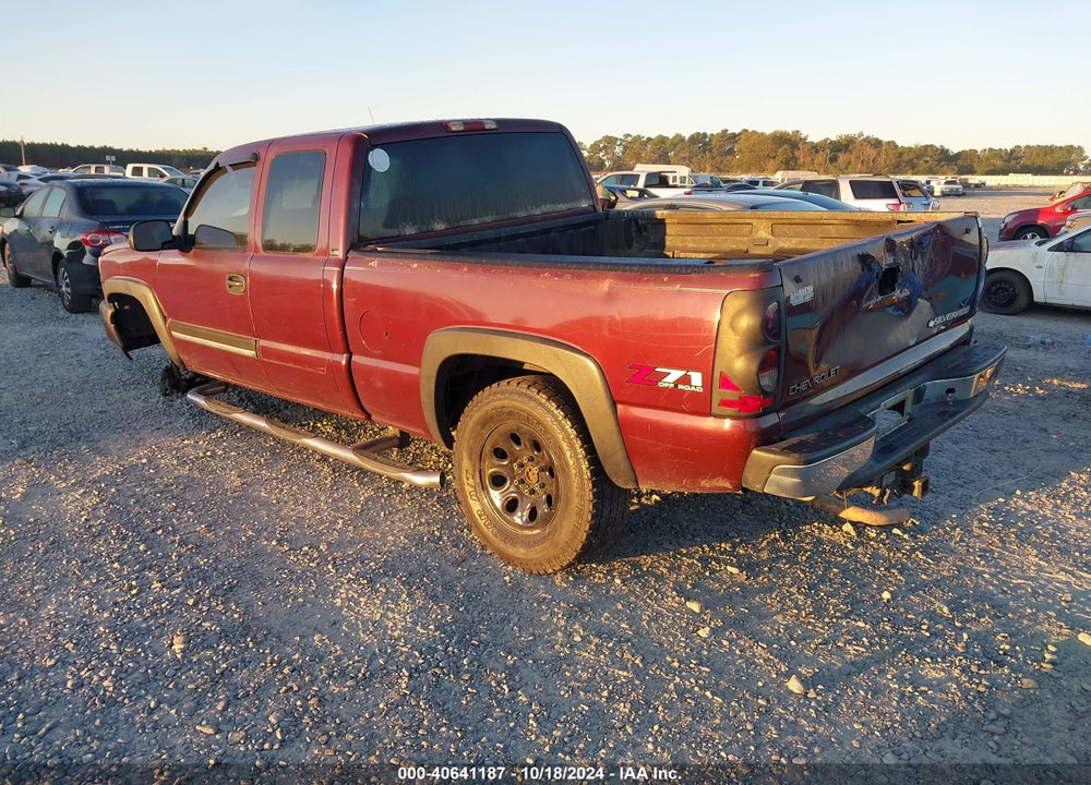 2003 CHEVROLET SILVERADO 1500 LS VIN: 2GCEK19T531195167