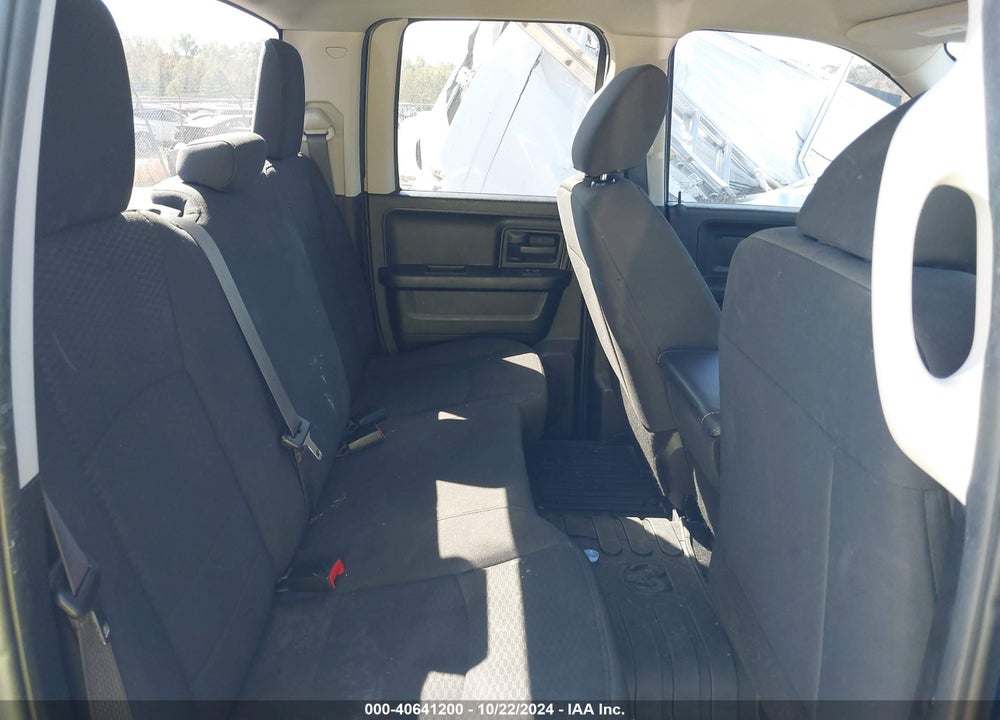 2019 RAM 1500 CLASSIC ST VIN: 1C6RR7FT4KS620193