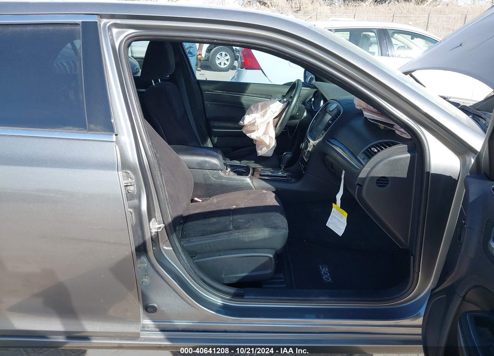 2011 CHRYSLER 300 VIN: 2C3CA4CG0BH519188