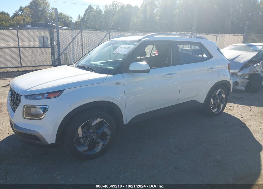 2023 HYUNDAI VENUE SEL VIN: KMHRC8A30PU258832
