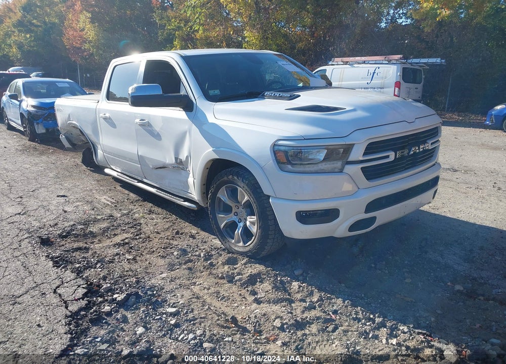 2020 RAM 1500 LAIE  4X4 6'4 BOX VIN: 1C6SRFRT1LN323275