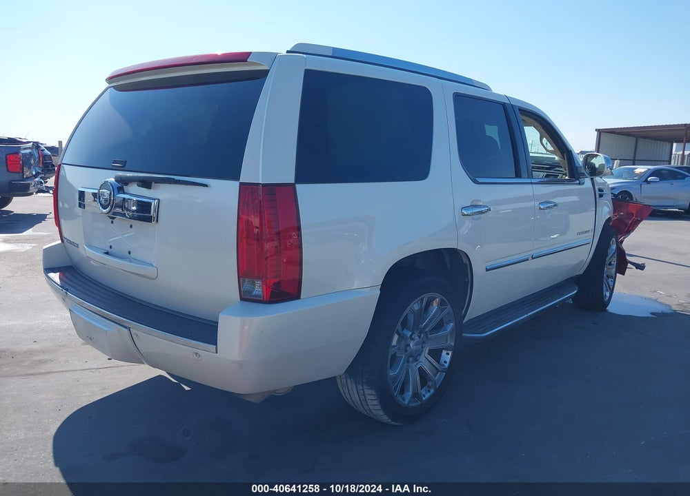 2007 CADILLAC ESCALADE STANDARD VIN: 1GYEC638X7R269799