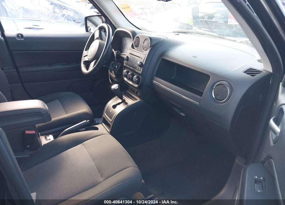 2014 JEEP PATRIOT LATITUDE VIN: 1C4NJRFB0ED729177