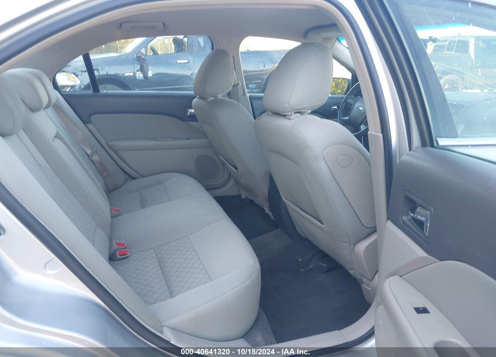 2010 FORD FUSION SE VIN: 3FAHP0HA1AR322925