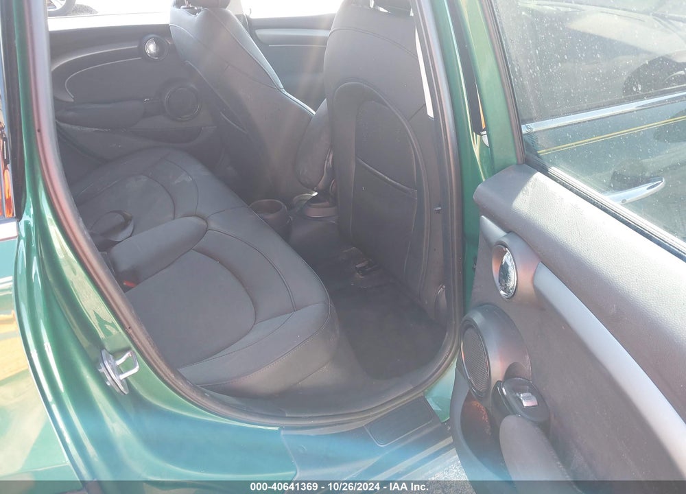 2023 MINI HARDTOP COOPER S VIN: WMW53DK0XP2T29253