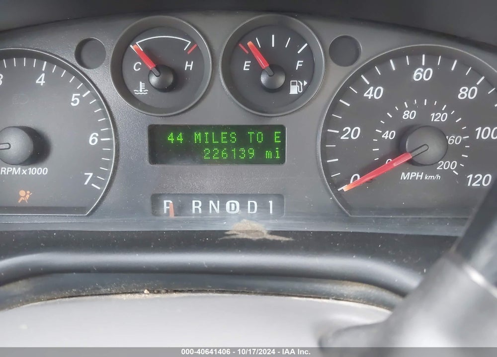 2006 FORD TAURUS SE VIN: 1FAFP53UX6A128787