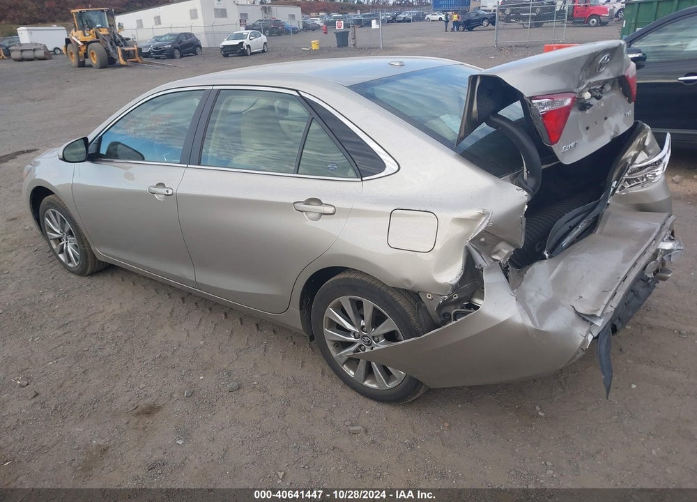 2017 TOYOTA CAMRY XLE VIN: 4T1BF1FK4HU340290