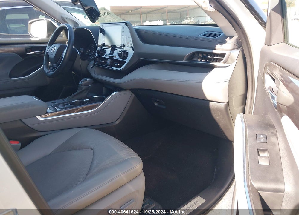 2021 TOYOTA HIGHLANDER LIMITED VIN: 5TDYZRAH2MS529292