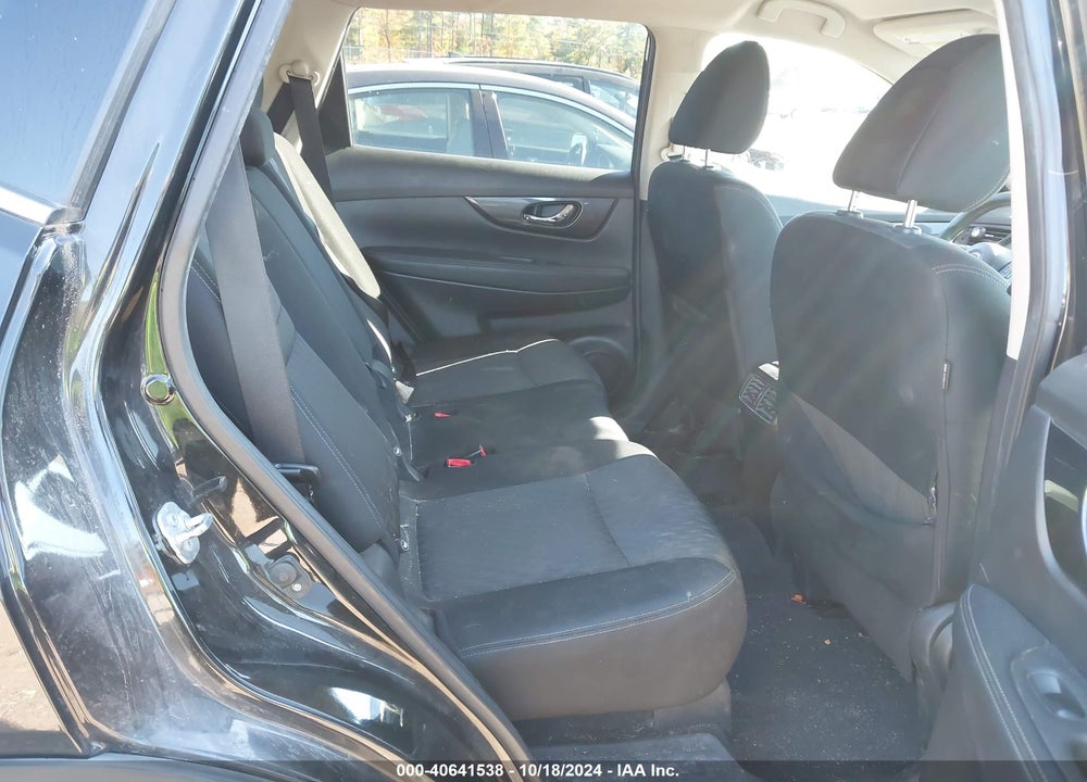 2017 NISSAN ROGUE S VIN: KNMAT2MV6HP589121