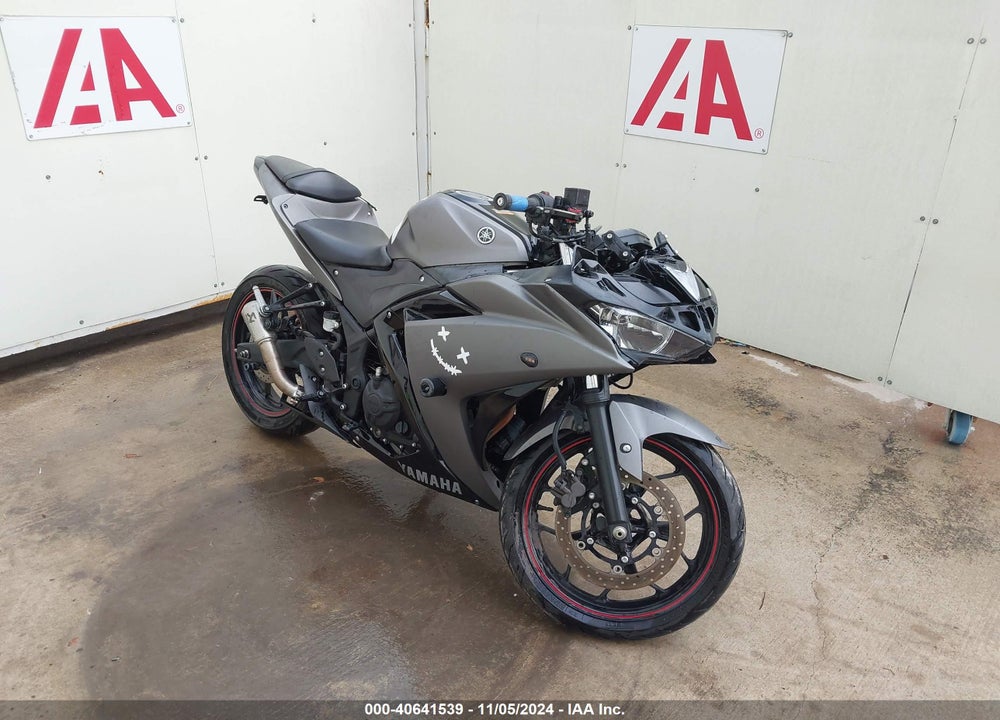 2016 YAMAHA YZFR3 VIN: MH3RH06Y7GK012529