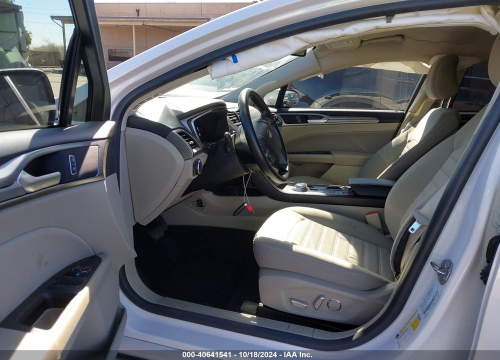 2020 FORD FUSION SE VIN: 3FA6P0HD6LR149472