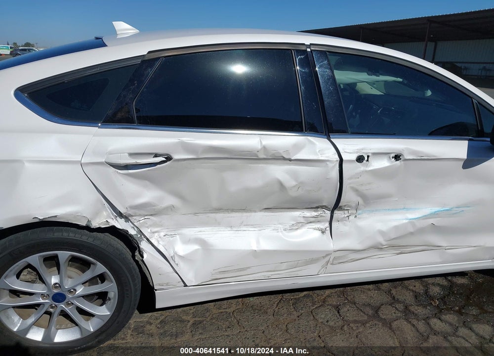 2020 FORD FUSION SE VIN: 3FA6P0HD6LR149472