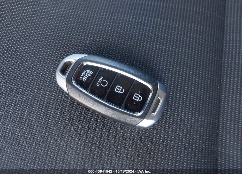 2022 HYUNDAI KONA SEL VIN: KM8K62ABXNU877755