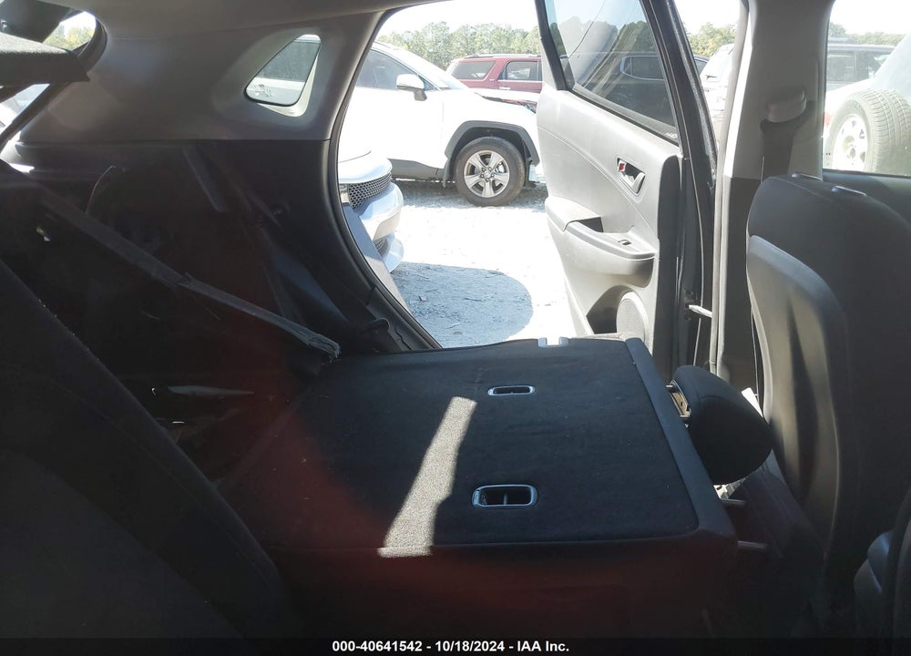 2022 HYUNDAI KONA SEL VIN: KM8K62ABXNU877755