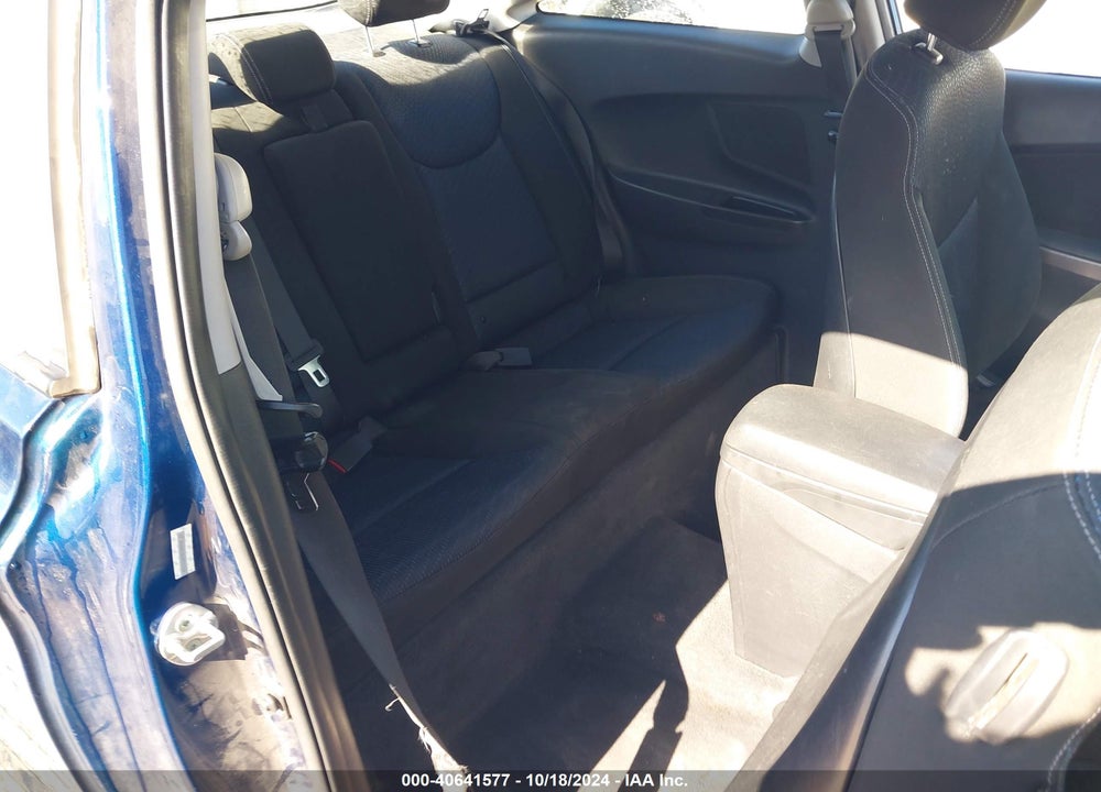 2013 HYUNDAI ELANTRA GS/SE VIN: KMHDH6AEXD4011749