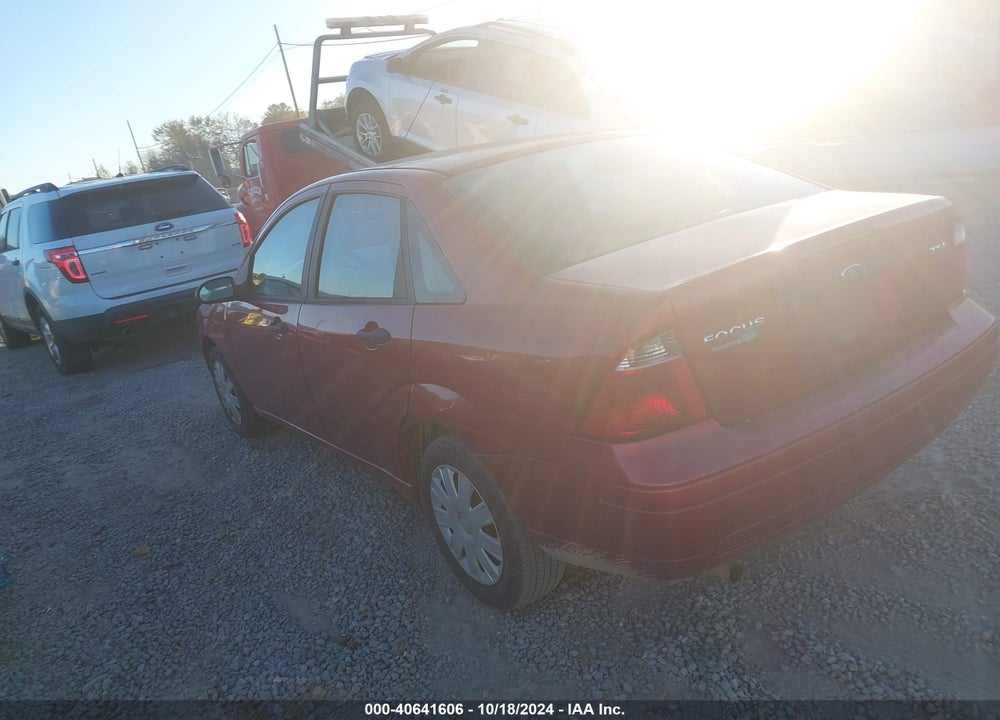 2005 FORD FOCUS ZX4 VIN: 1FAFP34N95W317377