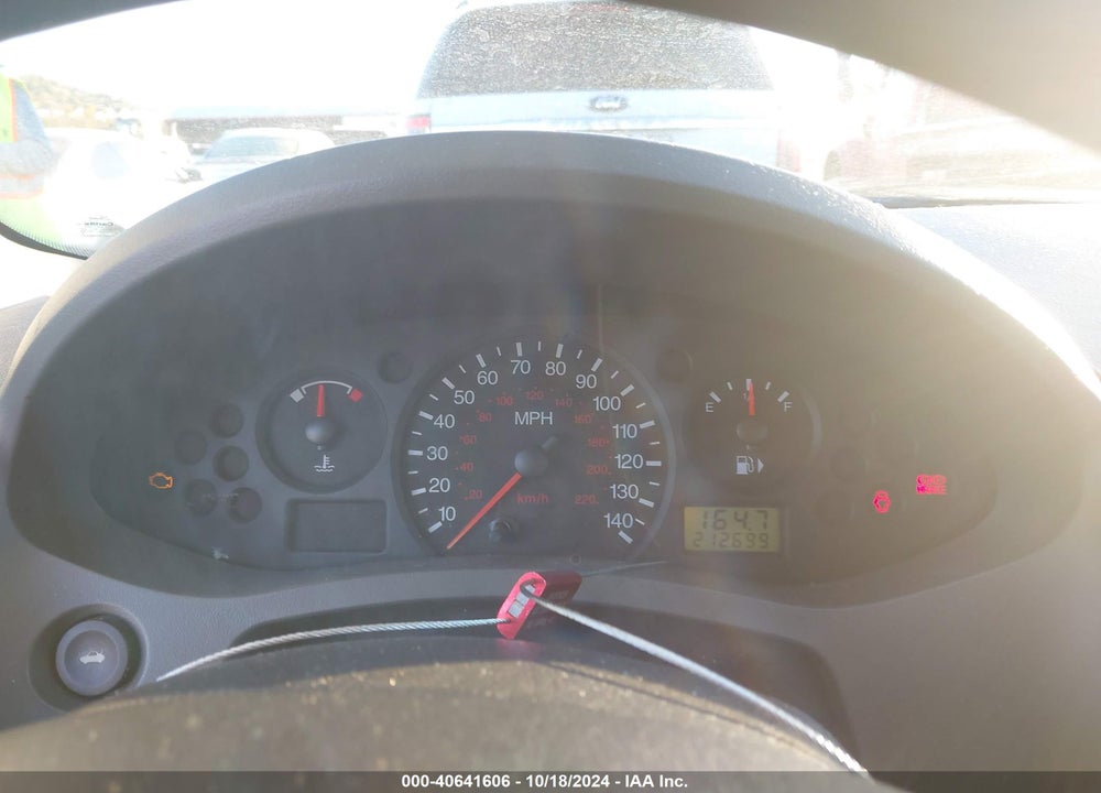 2005 FORD FOCUS ZX4 VIN: 1FAFP34N95W317377