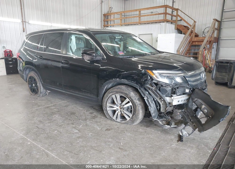 2017 HONDA PILOT EX-L VIN: 5FNYF6H80HB069170