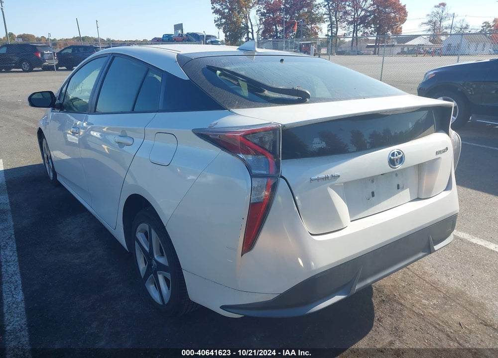 2016 TOYOTA PRIUS THREE TOURING VIN: JTDKARFU1G3020738