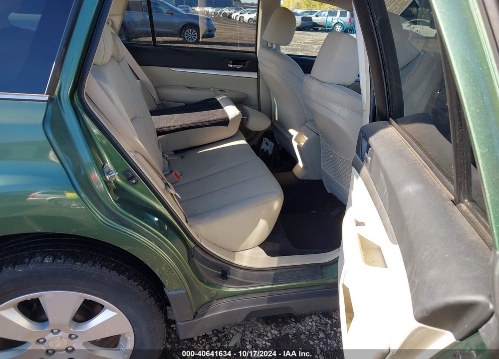 2011 SUBARU OUTBACK 2.5I PREMIUM VIN: 4S4BRBCC2B3384960