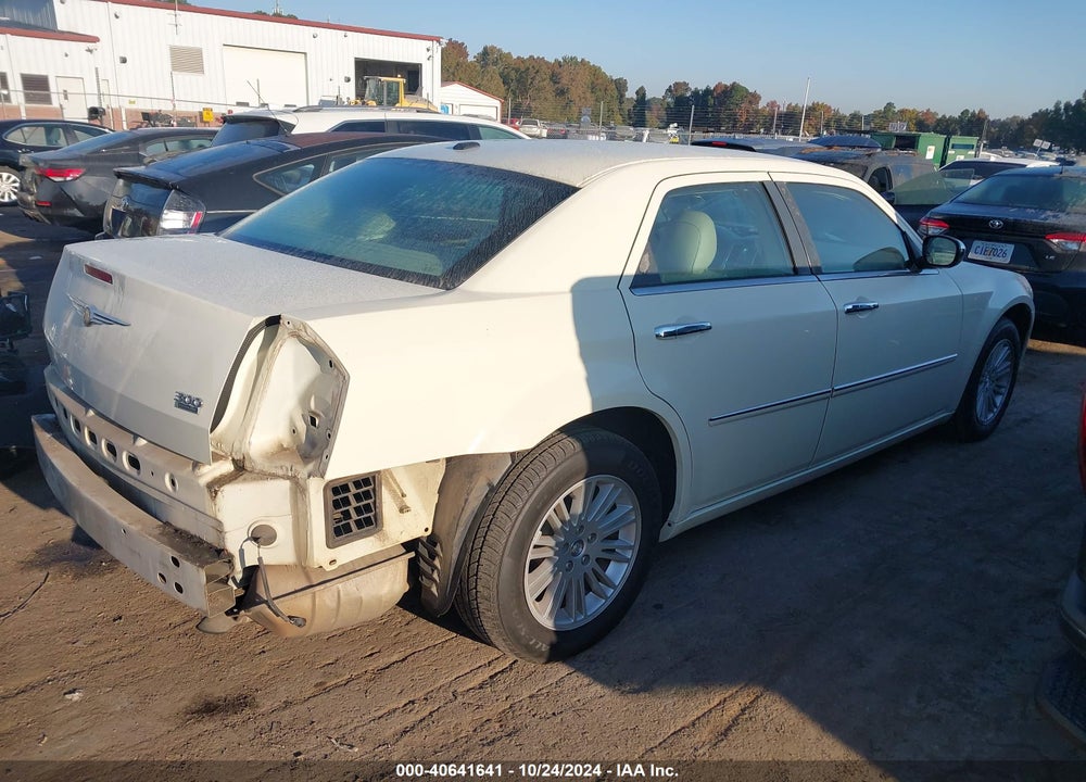 2010 CHRYSLER 300 TOURING/SIGNATURE SERIES/EXECUTIVE SERIES VIN: 2C3CA5CV6AH297212