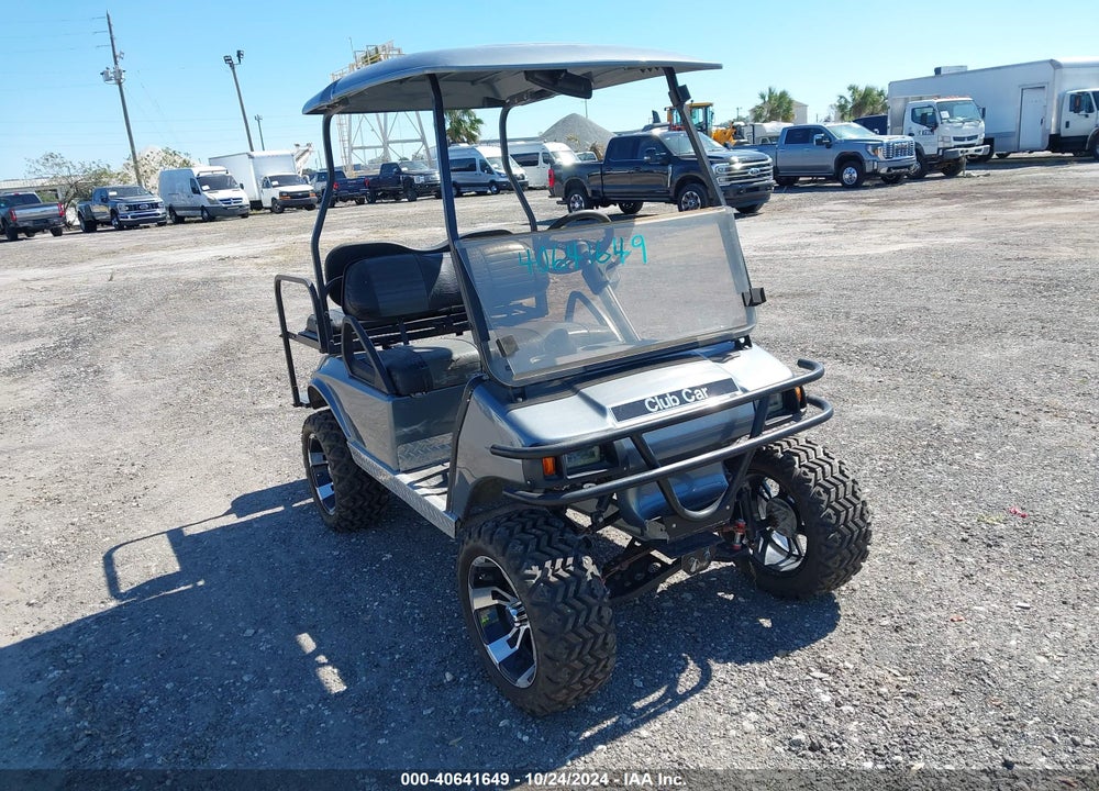 2011 CLUB CAR GOLF CART VIN: AQ1127203192