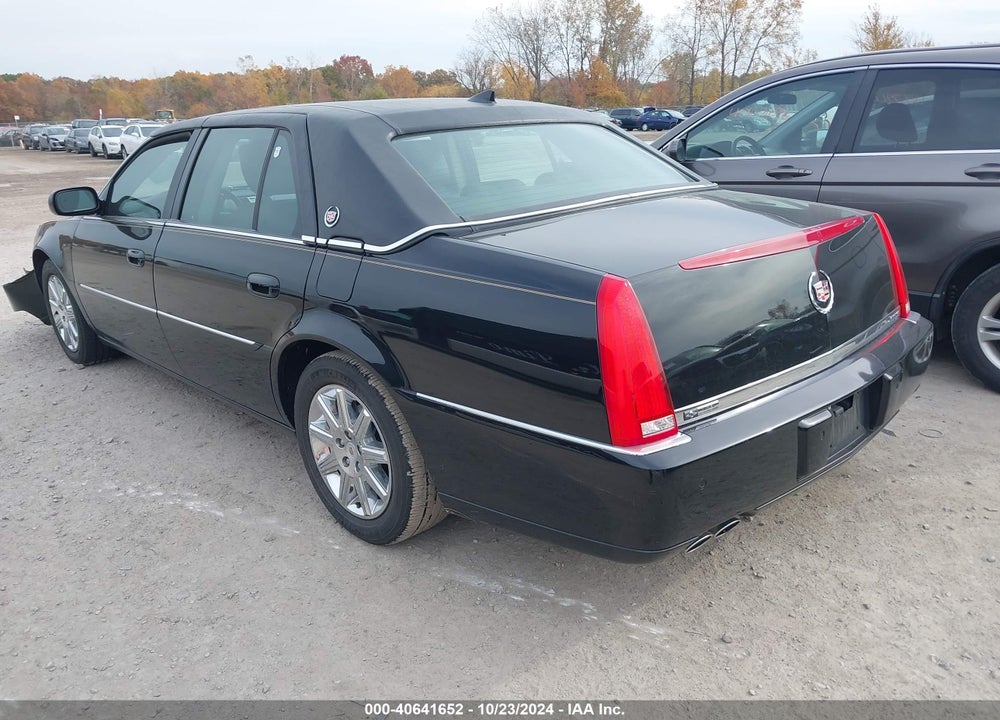 2011 CADILLAC DTS PREMIUM COLLECTION VIN: 1G6KH5E65BU140863