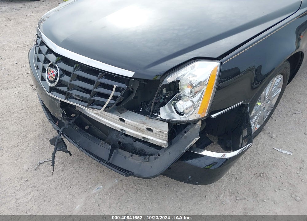 2011 CADILLAC DTS PREMIUM COLLECTION VIN: 1G6KH5E65BU140863