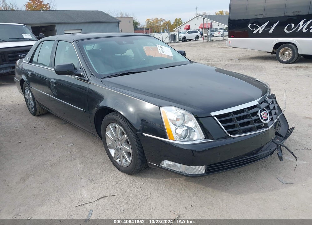 2011 CADILLAC DTS PREMIUM COLLECTION VIN: 1G6KH5E65BU140863