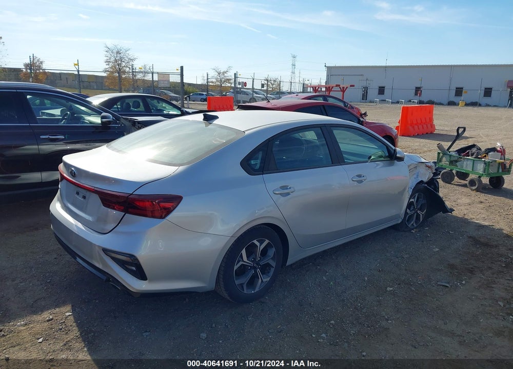 2020 KIA FORTE LXS VIN: 3KPF24AD6LE205797