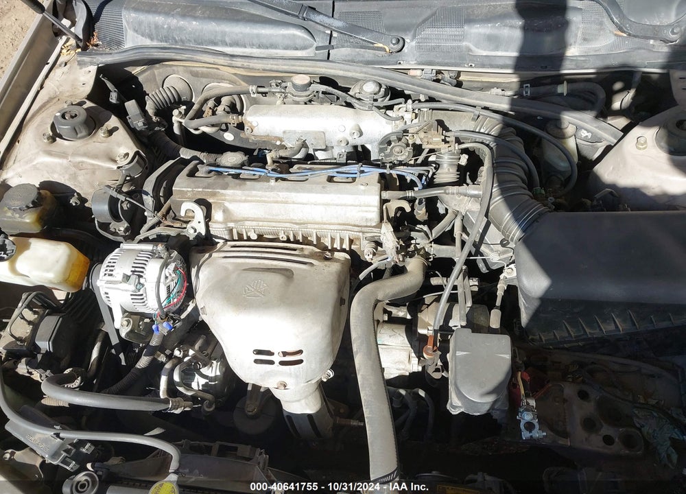 2000 TOYOTA CAMRY LE VIN: JT2BG22K3Y0490288