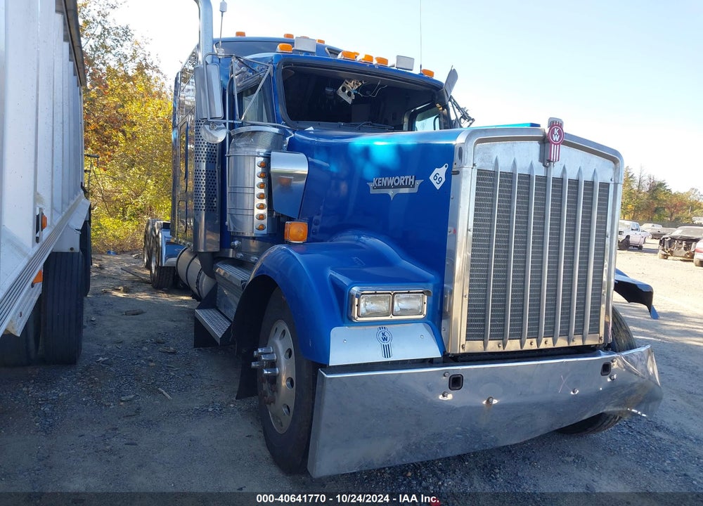 2006 KENWORTH W900 W900 VIN: 1XKWDB9X26J121596