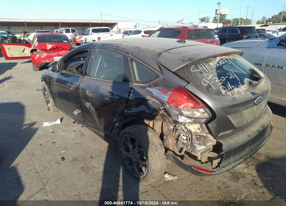2013 FORD FOCUS SE VIN: 1FADP3K28DL265384