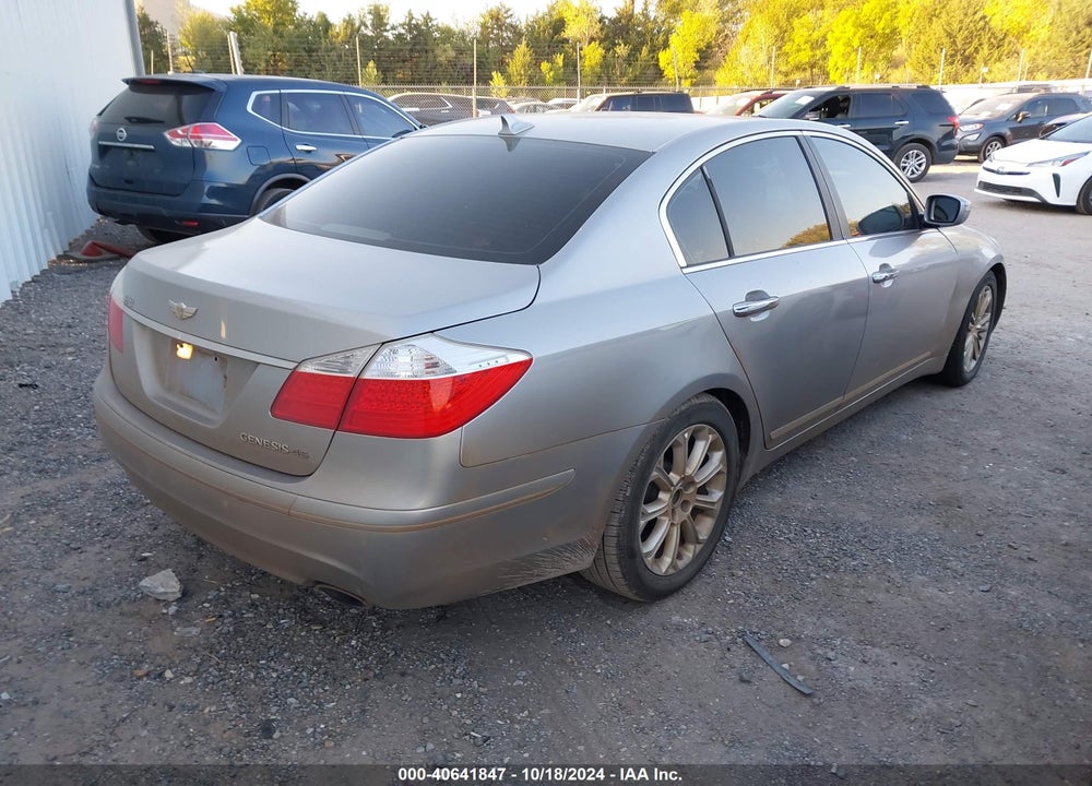 2009 HYUNDAI GENESIS 4.6 VIN: KMHGC46FX9U059373