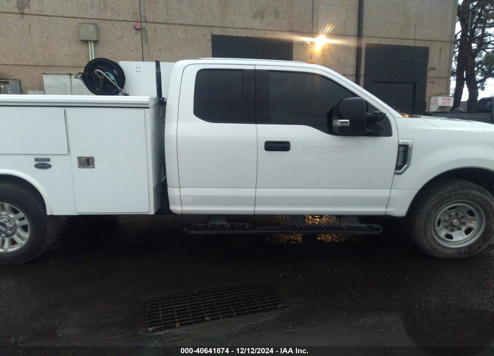 2017 FORD F-350 XLT VIN: 1FD7X3A60HEB54331