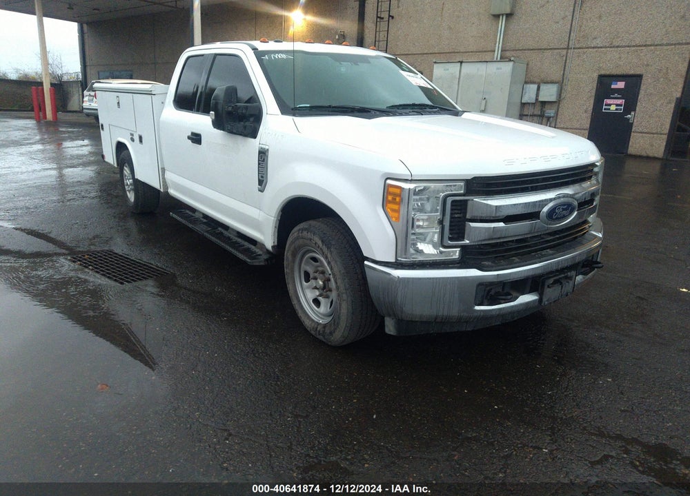 2017 FORD F-350 XLT VIN: 1FD7X3A60HEB54331
